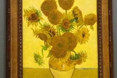 E13